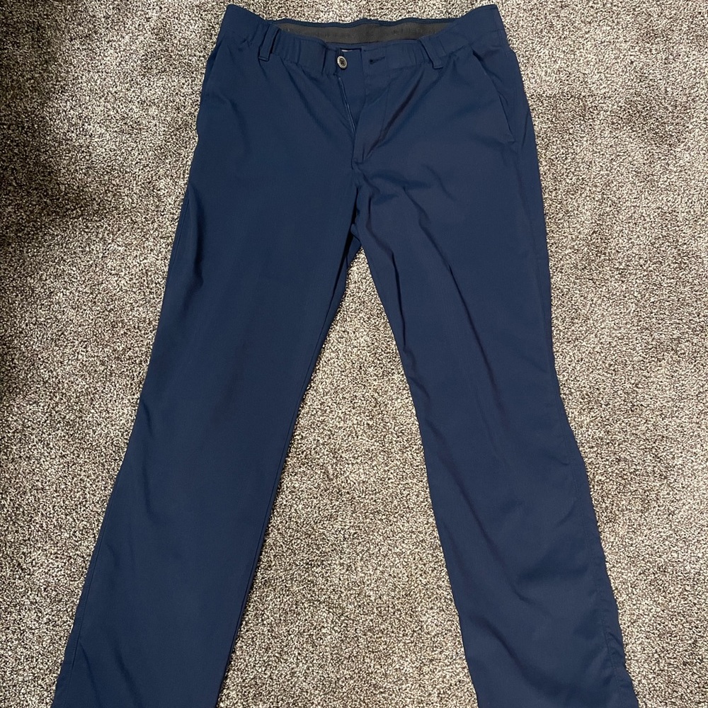 Under Armour Showdown pants.